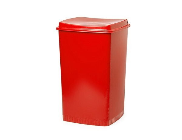 RECIPIENTE CUADRADO 23 LTS CON TAPA NUVA