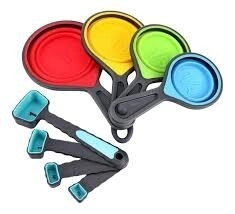 MEDIDORES DE SILICONA PLEGABLES SET x 8