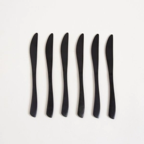 SET X 6 CUCHILLOS DE MESA LISBOA NEGRO MATE 22 CM