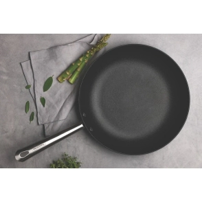 SARTEN Nº 30 TRENTO HIERRO MANGO HUECO TRAMONTINA