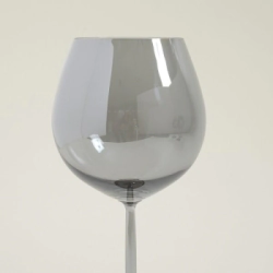 COPA DE VINO ESPEJADO GRIS 855 ML