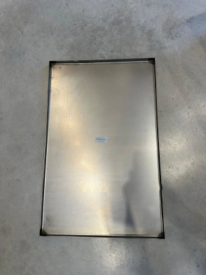 BANDEJA PLACA DE CHAPA 45 X 70 X 2 CM LA HISPANA