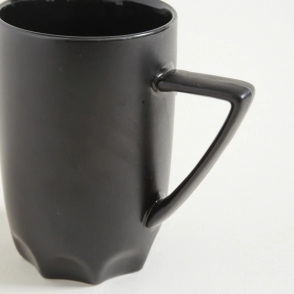 JARRO MUG 368 CC RECTO ALTO NEGRO SATINADO