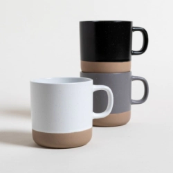 JARRO MUG 368 CC RECTO NEGRO BASE BEIGE SATINADO