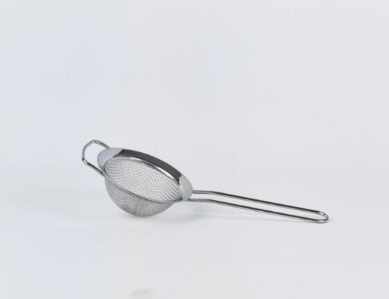 COLADOR CON MALLA N� 8