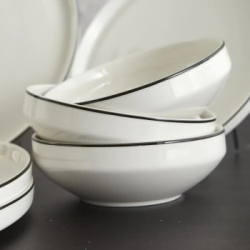 BOWL 13 CM BLANCO CON BORDE NEGRO PORCELANA SAKURA