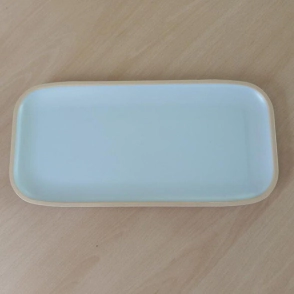 BANDEJA RECTOVAL 35 X 17 CM GRIS CON BORDE BEIGE MELAMINA