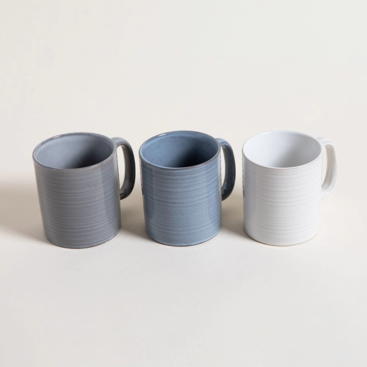 JARRO MUG 420 ML RAYAS HORIZONTALES AZUL