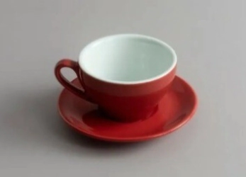 TAZA DESAYUNO 250 ML CON PLATO ROJO PORCELANA VOLF
