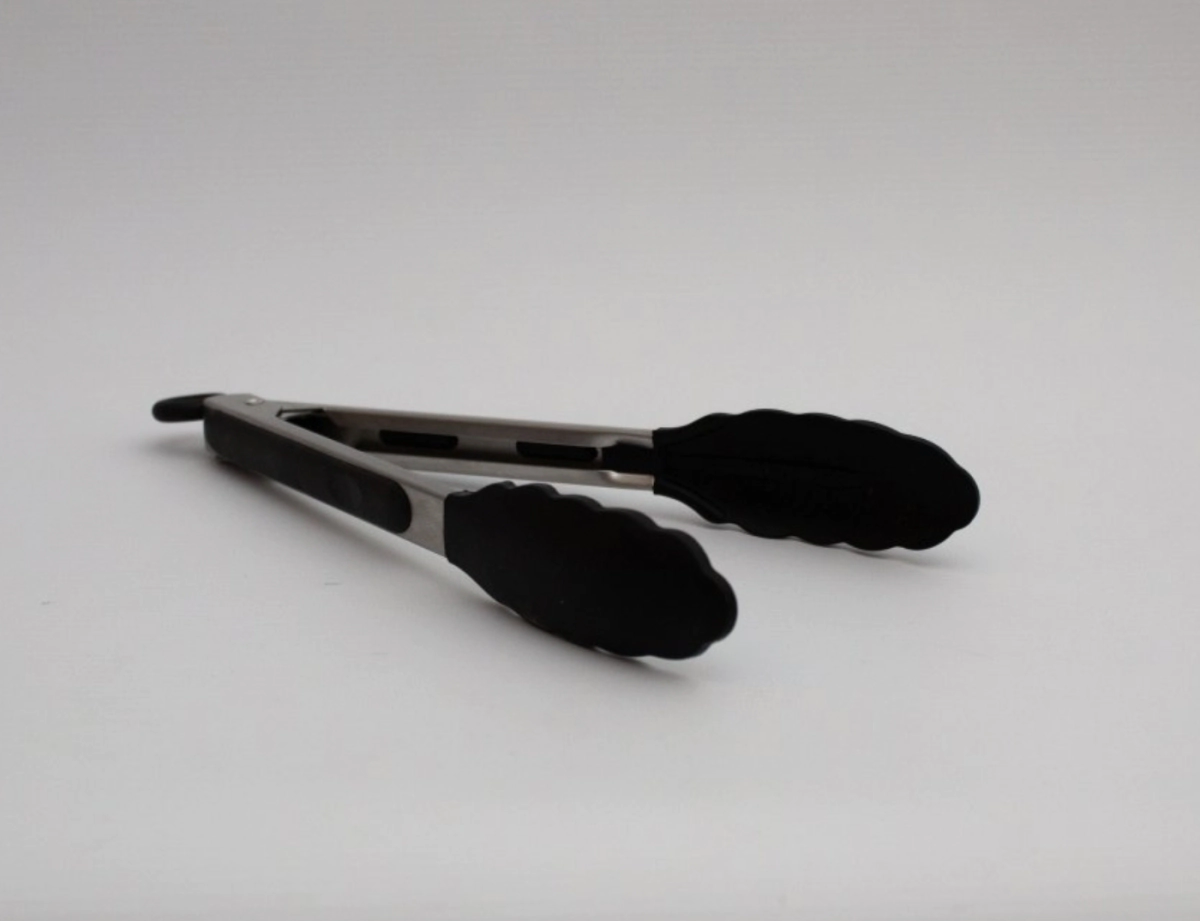 PINZA DE SILICONA 23 CM NEGRA