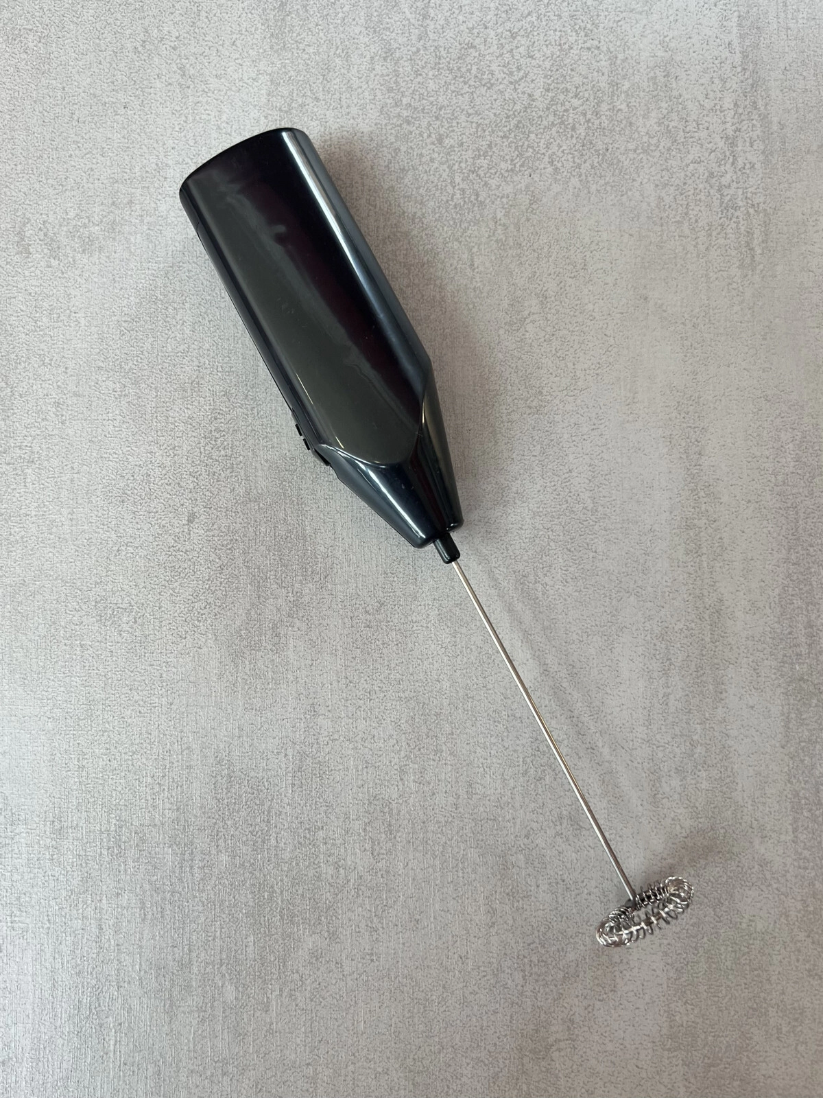 BATIDOR ESPUMADOR DE LECHE CAPUCHINO CAFE NEGRO