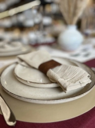 PLATO PLAYO 27 CM BEIGE IVORY PORCELANA SALDO