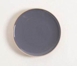 PLATO POSTRE 20 CM KORBA GRIS OSCURO BRILLANTE CON BASE NATURAL