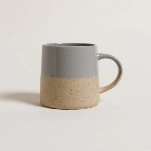 JARRO MUG 520 ML NILS BEIGE CON GRIS GRANITO CERAMICA