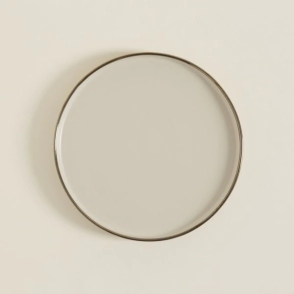 PLATO PLAYO 27 CM SINGAPUR BEIGE CON BORDE PELTRE CERAMICA