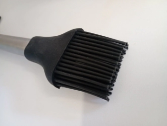 PINCEL DE SILICONA 30 CM NEGRO CAROL