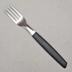 TENEDOR DE MESA MANGO PLASTICO NEGRO PIEMONTE MARTINAZZO