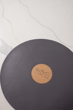 INDIVIDUAL FOLIA REDONDO GRIS OSCURO