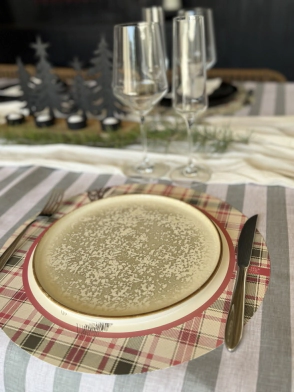 PLATO PLAYO 24 CM LINEA CORTADO PORCELANA CAROL