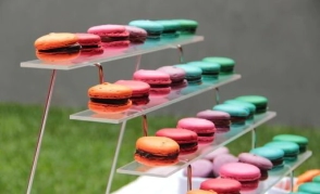 TRIBUNA DE ALAMBRE CROMADO ESTANTES CRISTAL