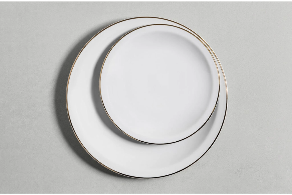 PLATO PLAYO 21 CM ALA ANGOSTA FILETE ORO LINEA 499 TSUJI