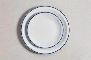 PLATO POSTRE ALA ANGOSTA FILETE AZUL LINEA 452 TSUJI