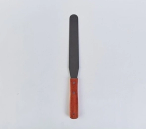ESPATULA DE ACERO CON MANGO DE MADERA 38CM